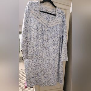 Eileen West Nightgown